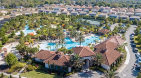 Gorgeous 6 Bd w/ Pool Close to Disney @ Solterra Resort 7877